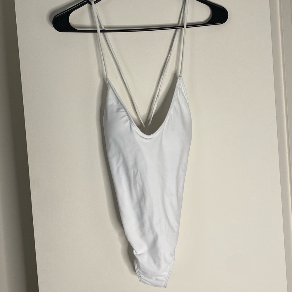 ✨BRAND NEW✨ white one piece swimsuit